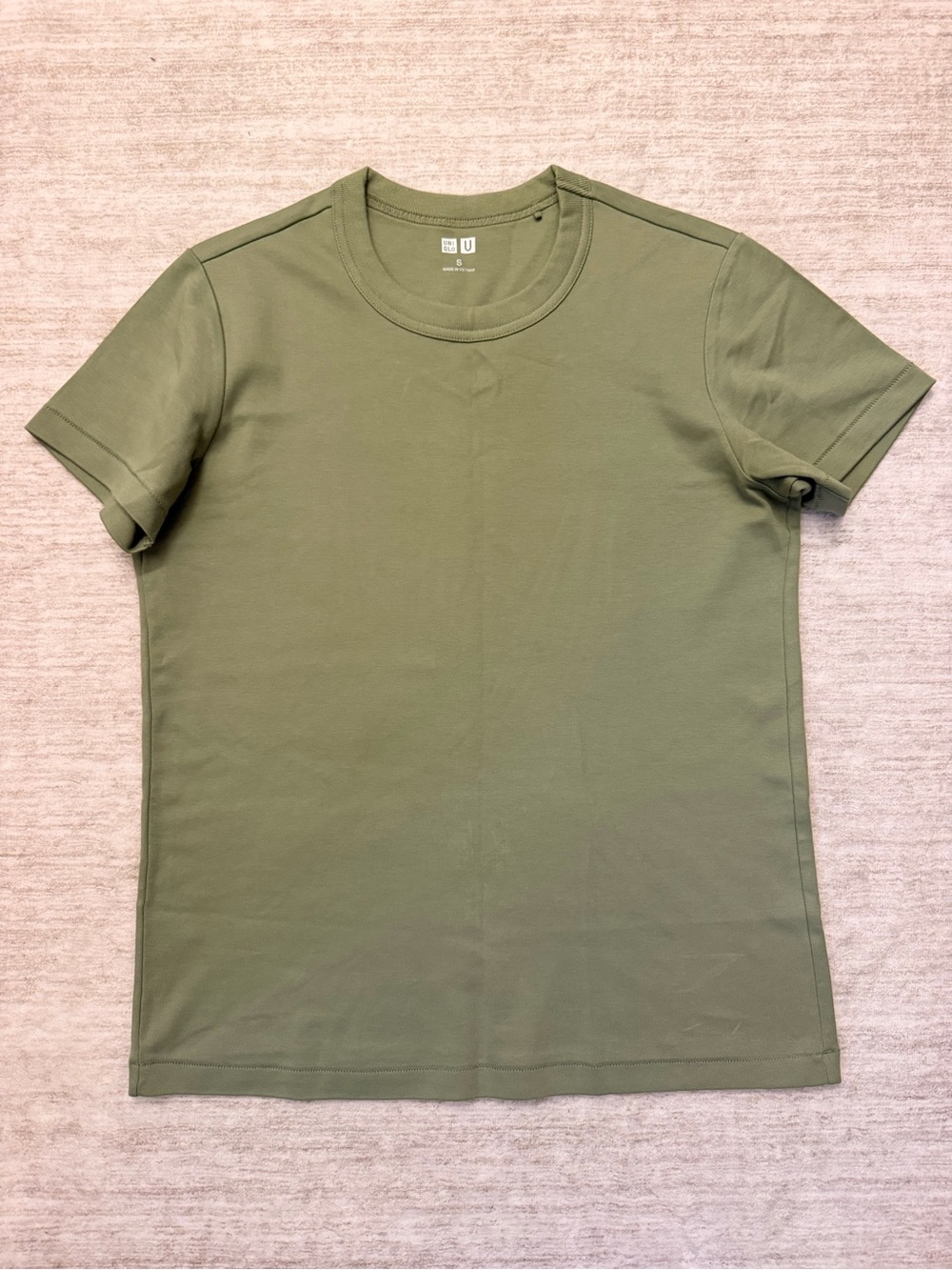 Uniqlo Olive Green Crew Neck Short Sleeve Tee